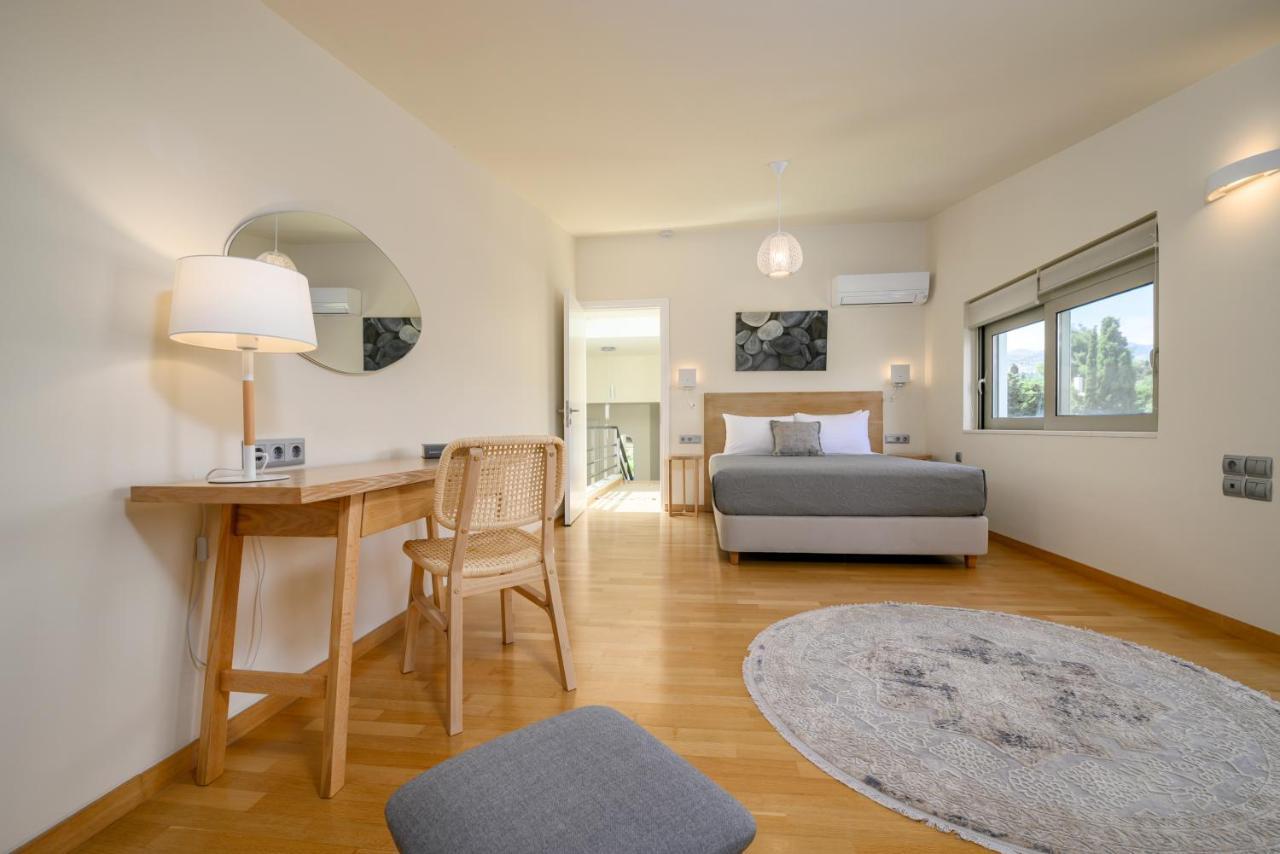 Villa Phillyrea Luxury *