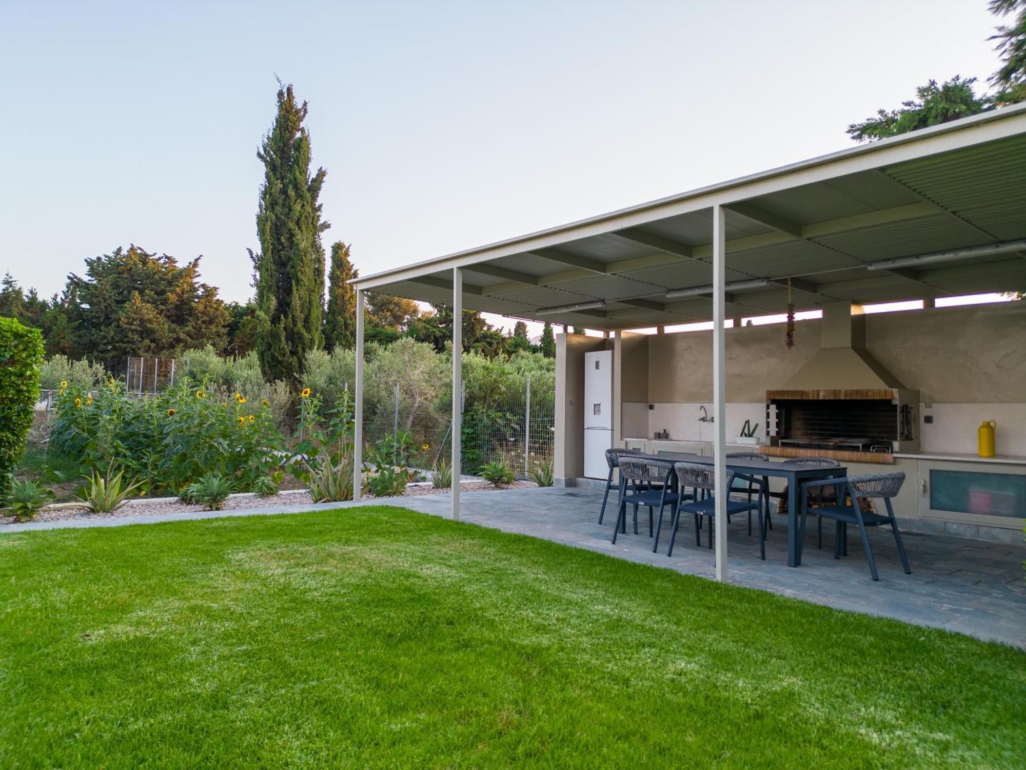 Phillyrea Luxury Villa