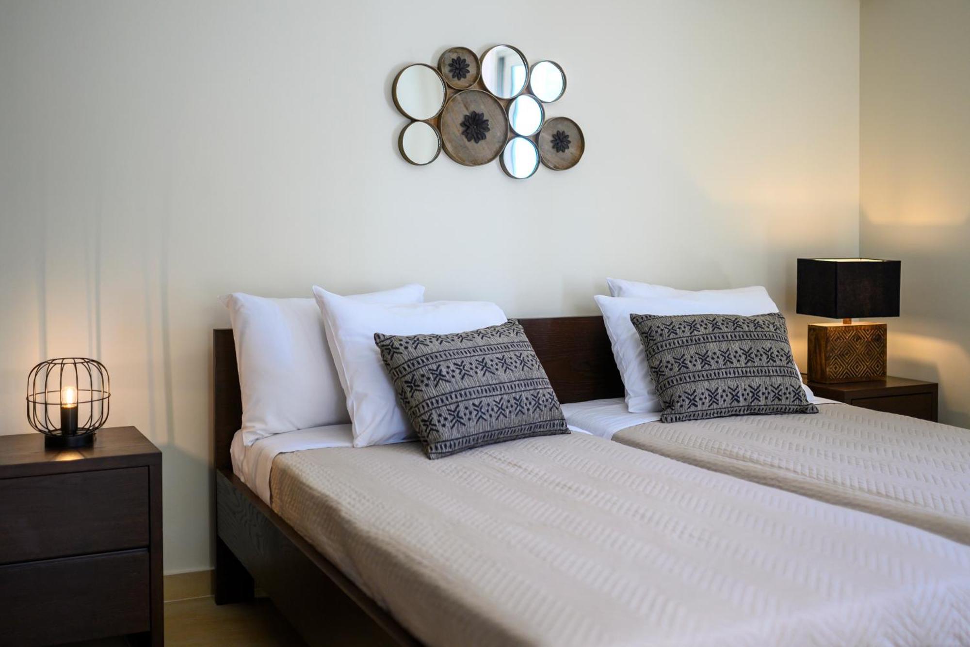 Phillyrea Luxury