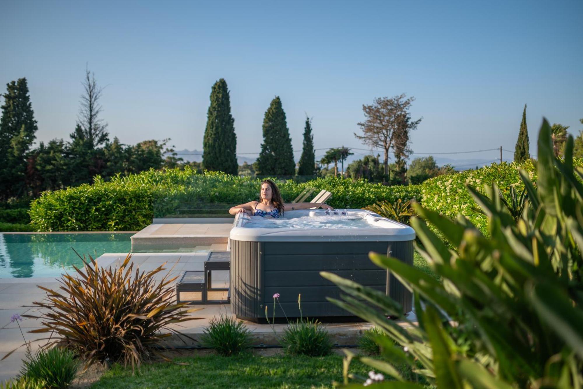 Villa Phillyrea Luxury *