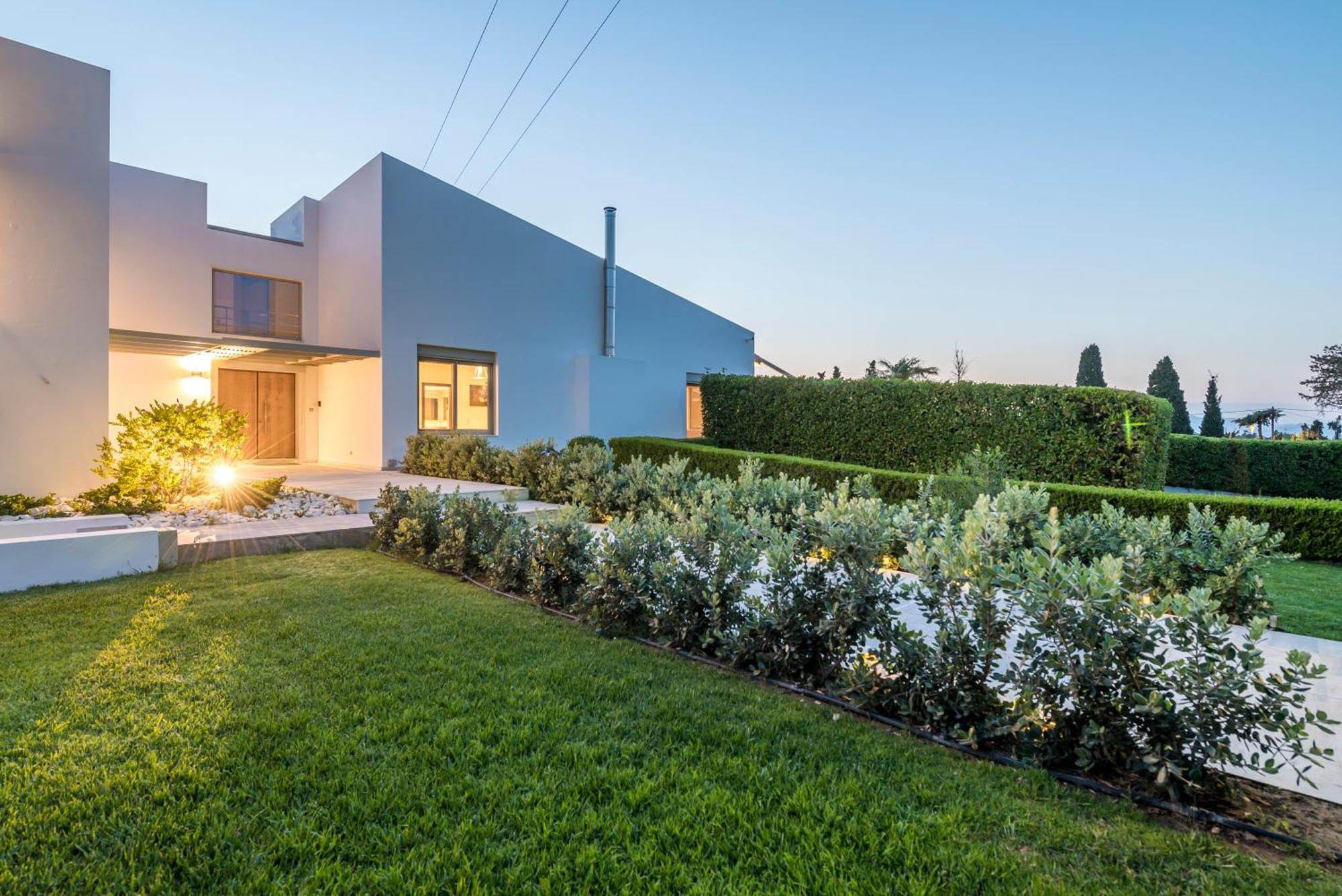 Phillyrea Luxury Villa *